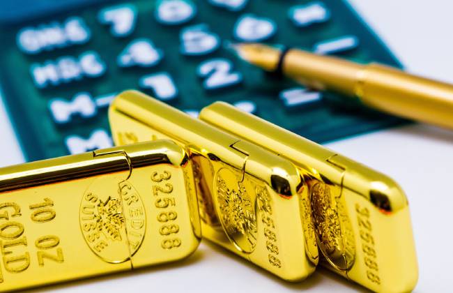 金价震荡！多银行发布回购黄金攻略 是“落袋为安”还是“继续持有”？